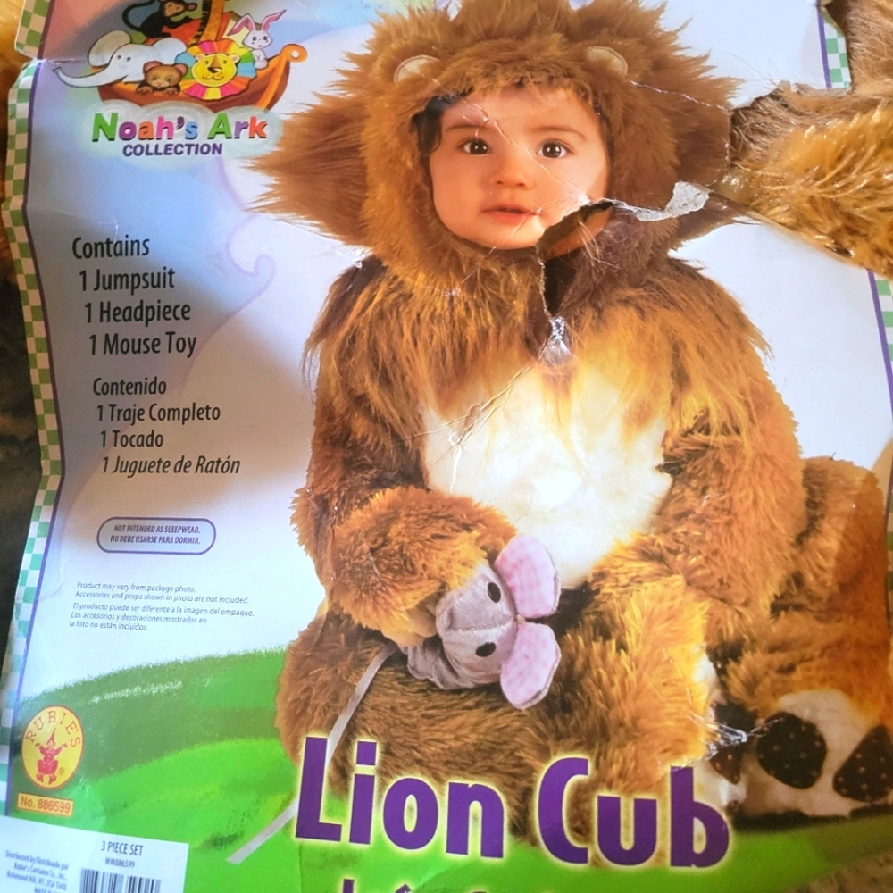 Lion cub costume